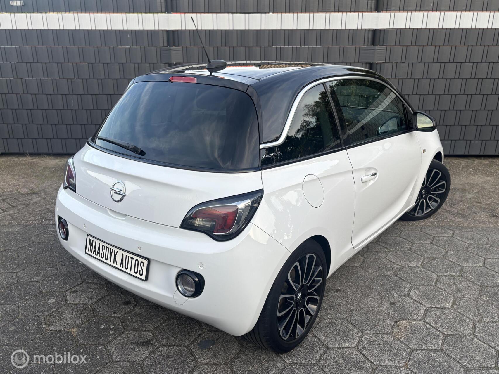 Foto van Opel Adam
