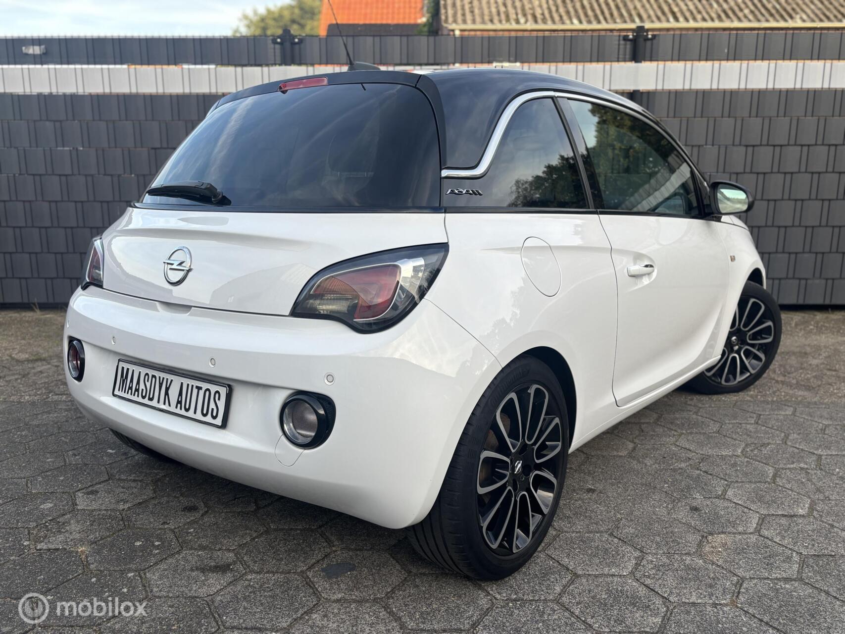 Foto van Opel Adam