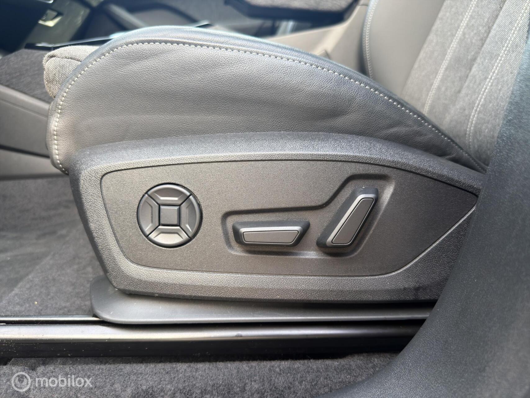 Foto van Audi Q6 E-tron