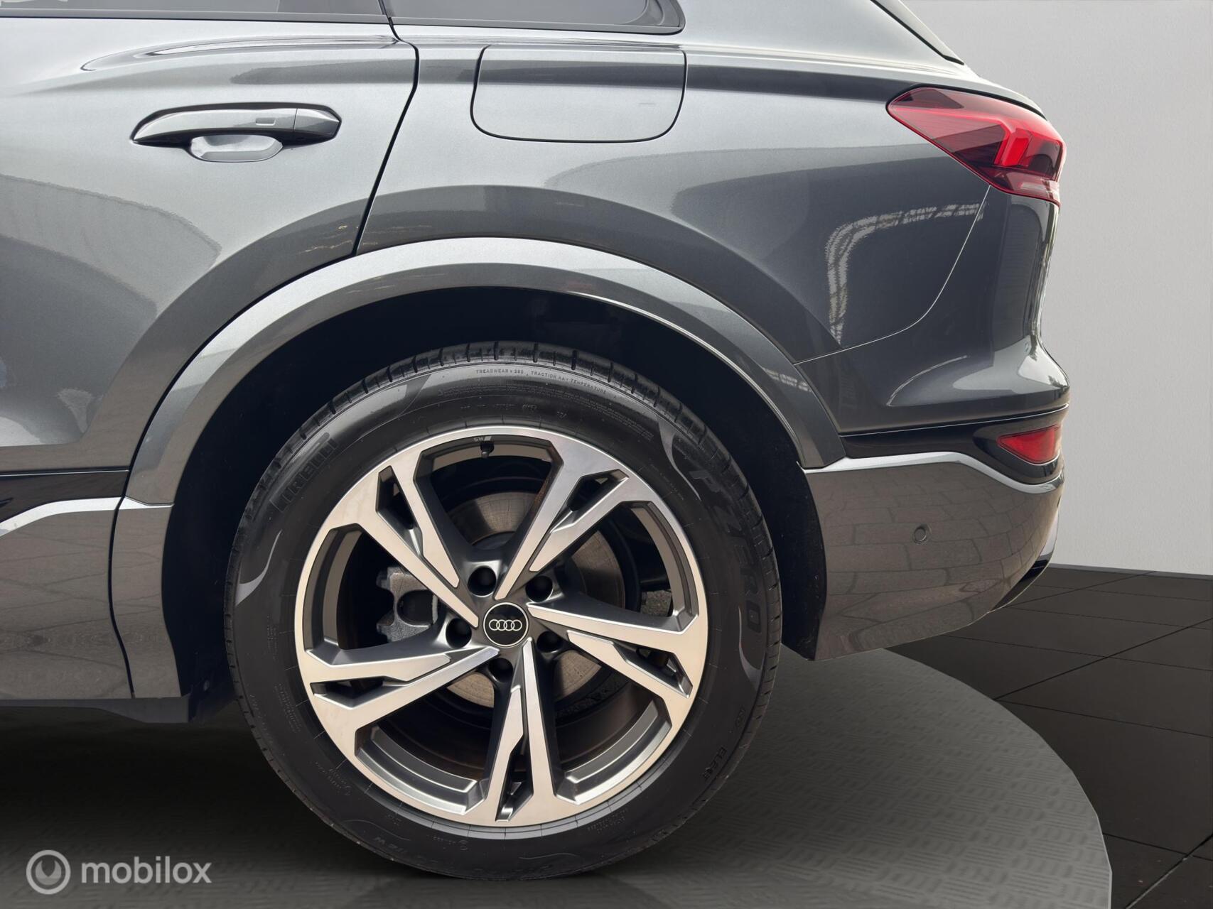 Foto van Audi Q6 E-tron