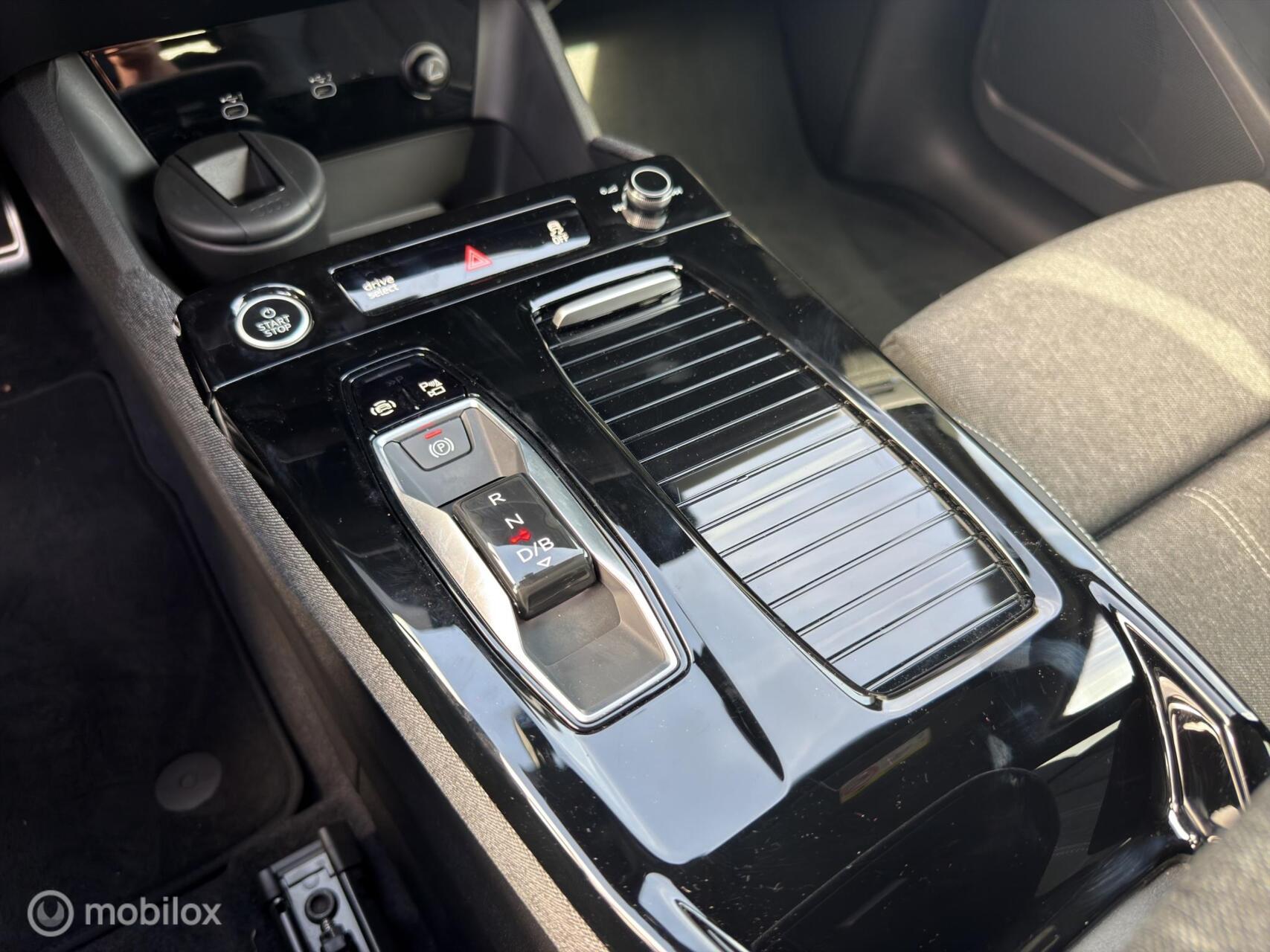Foto van Audi Q6 E-tron
