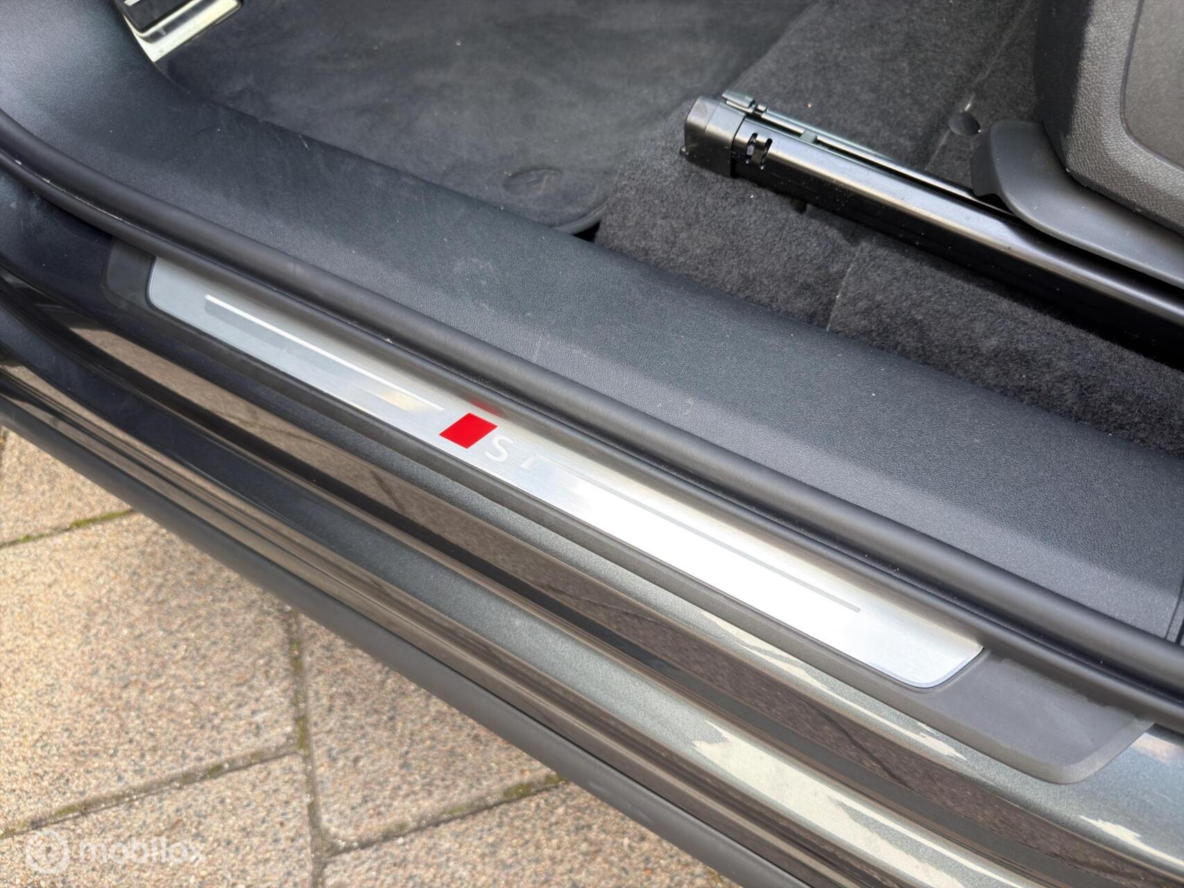 Foto van Audi Q6 E-tron