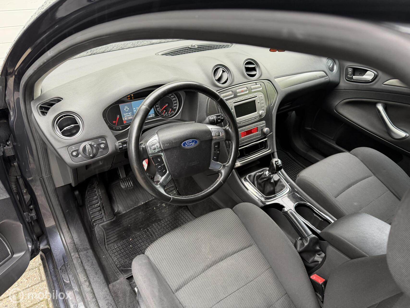 Foto van Ford Mondeo
