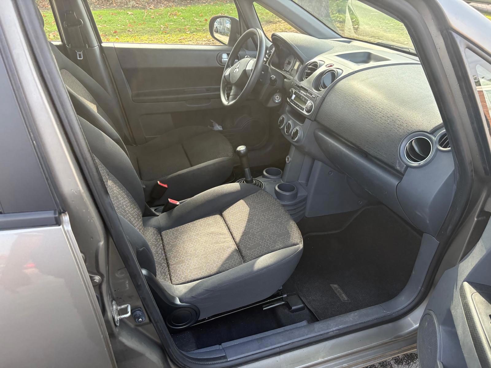 Foto van Mitsubishi Mitsubishi Colt
