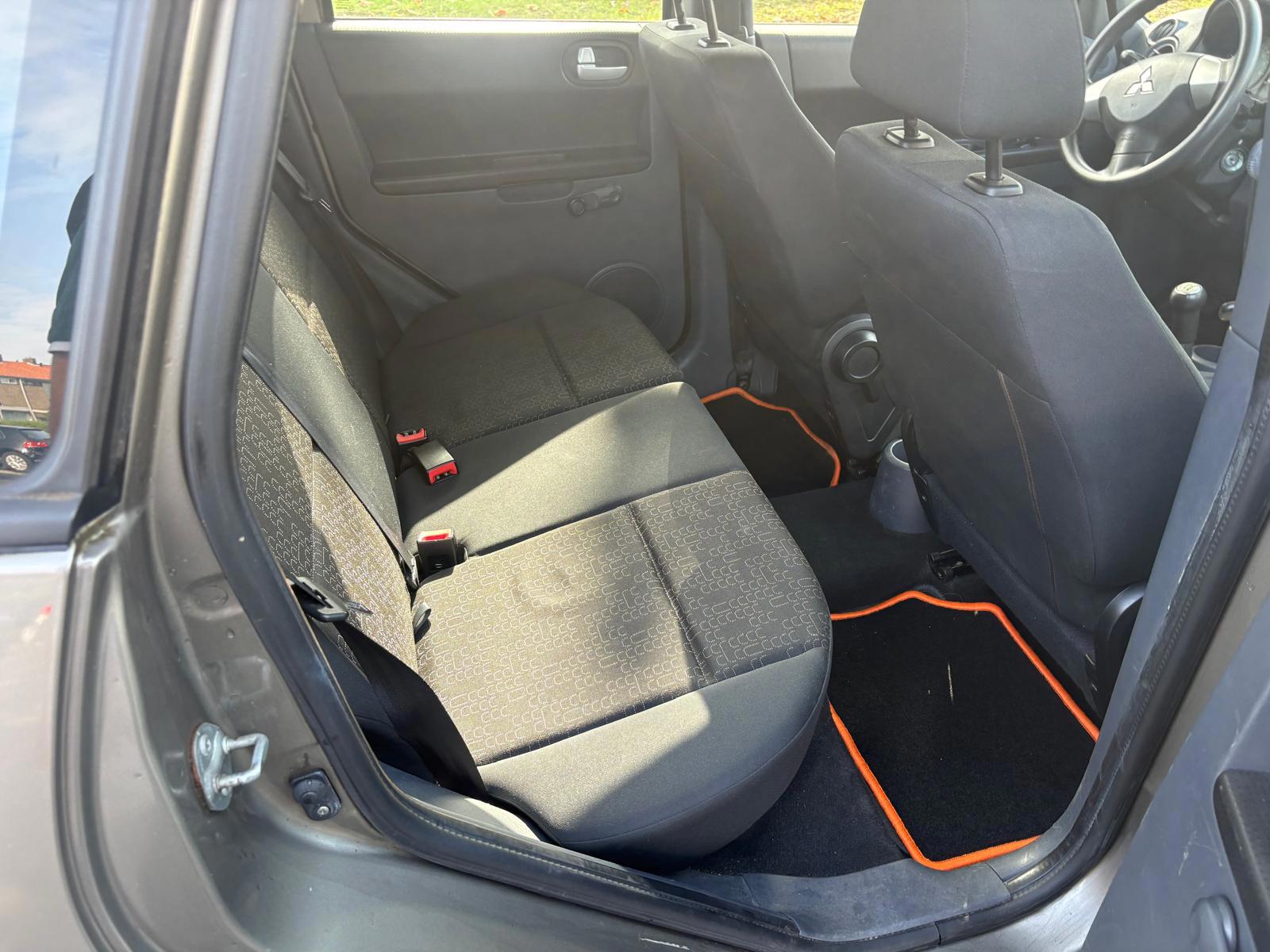 Foto van Mitsubishi Mitsubishi Colt