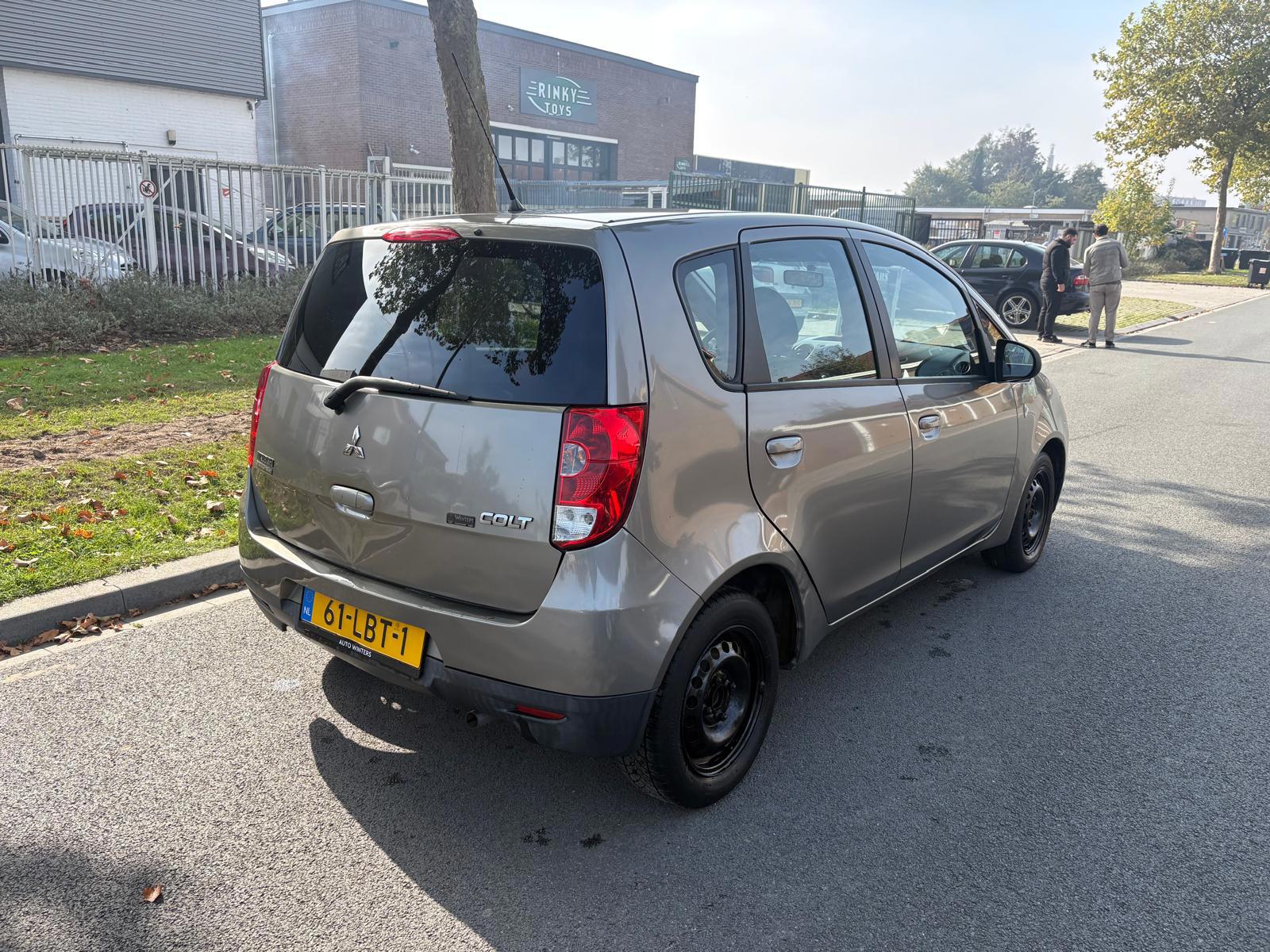 Foto van Mitsubishi Mitsubishi Colt