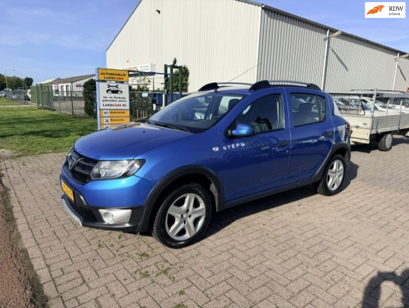 Dacia Sandero 0.9 TCe Stepway Lauréate 2013 - voorkant
