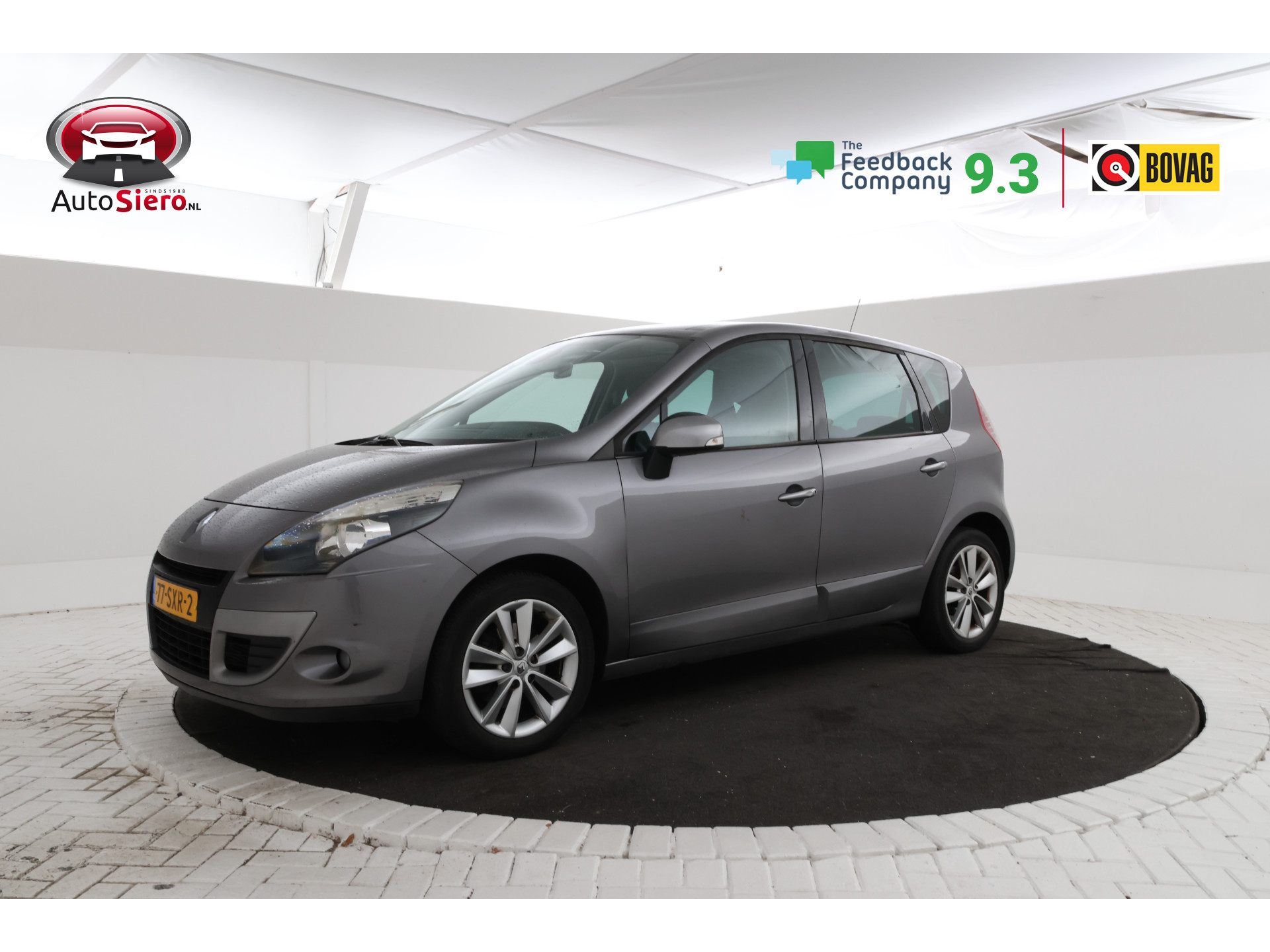 Renault Megane Scenic 1.4 TCE Parisienne 2012 - voorkant