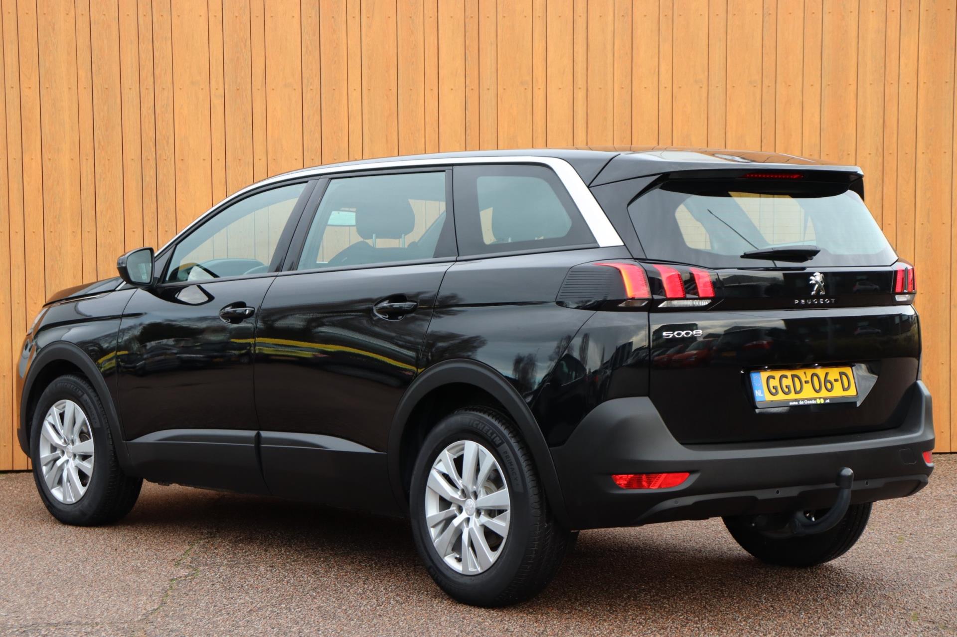 Foto van Peugeot 5008