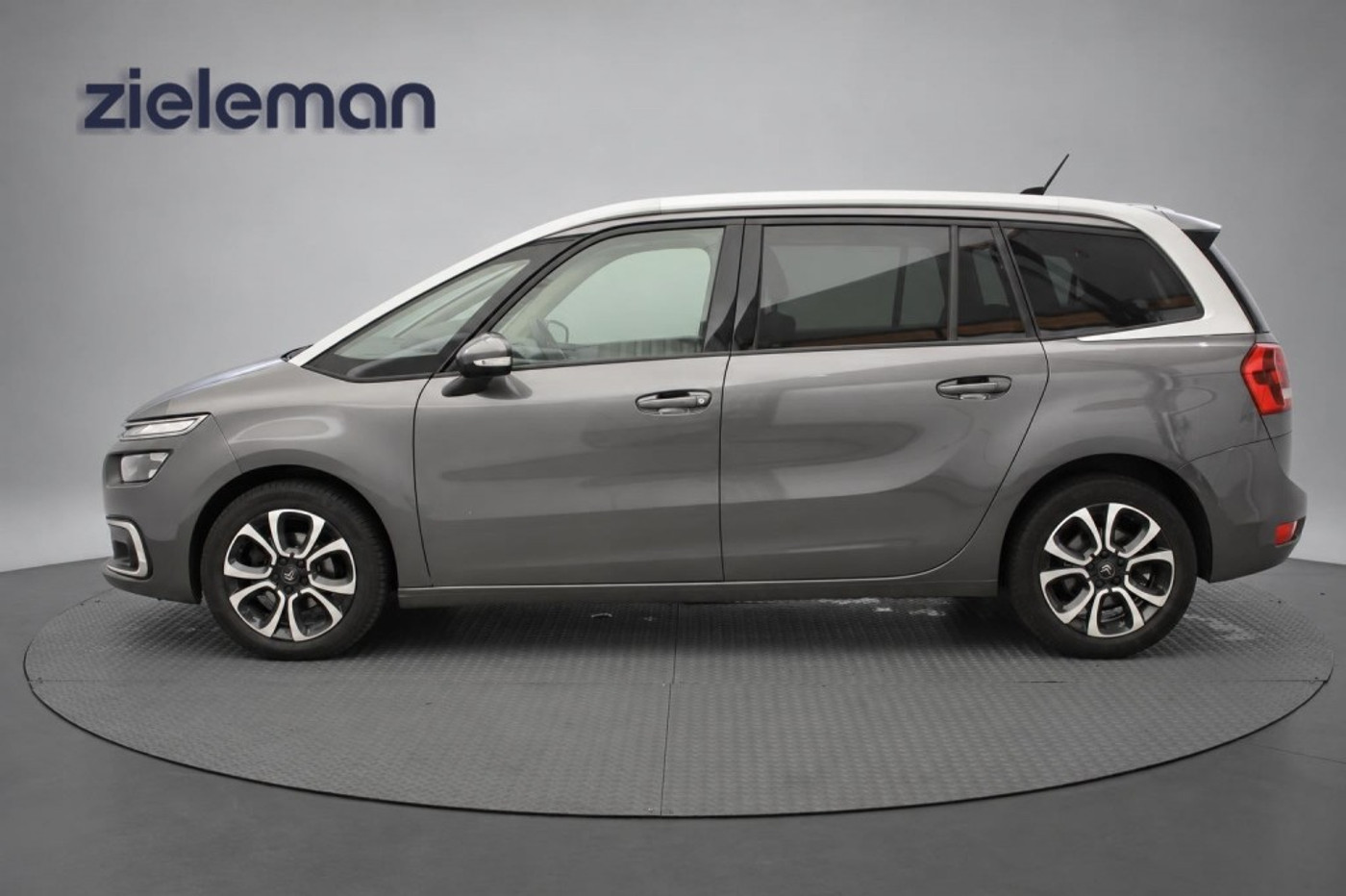 Foto van Citroen C4 Spacetourer