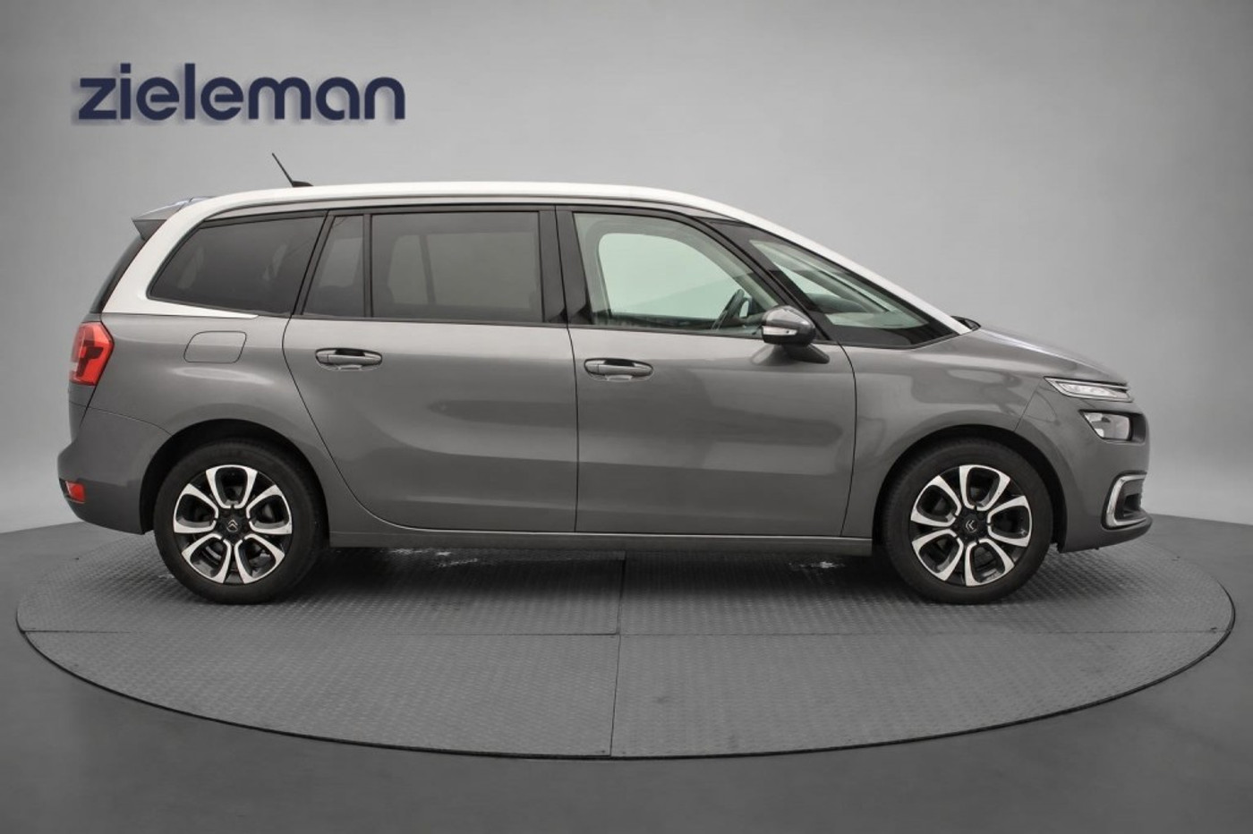 Foto van Citroen C4 Spacetourer