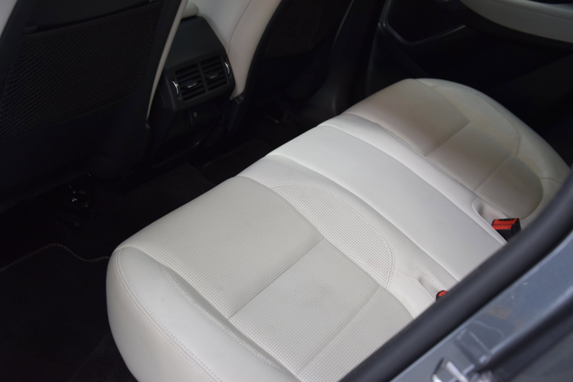 Foto van Jaguar Jaguar E-pace
