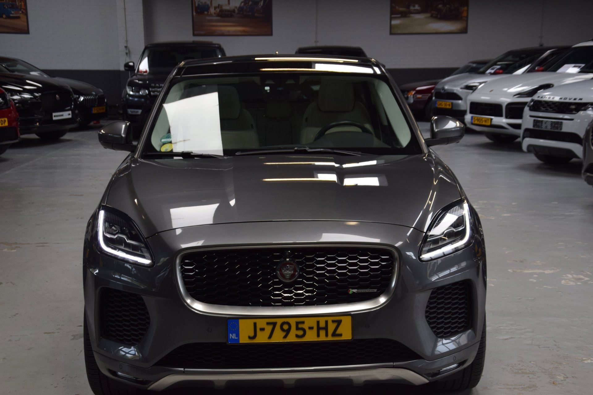 Foto van Jaguar Jaguar E-pace
