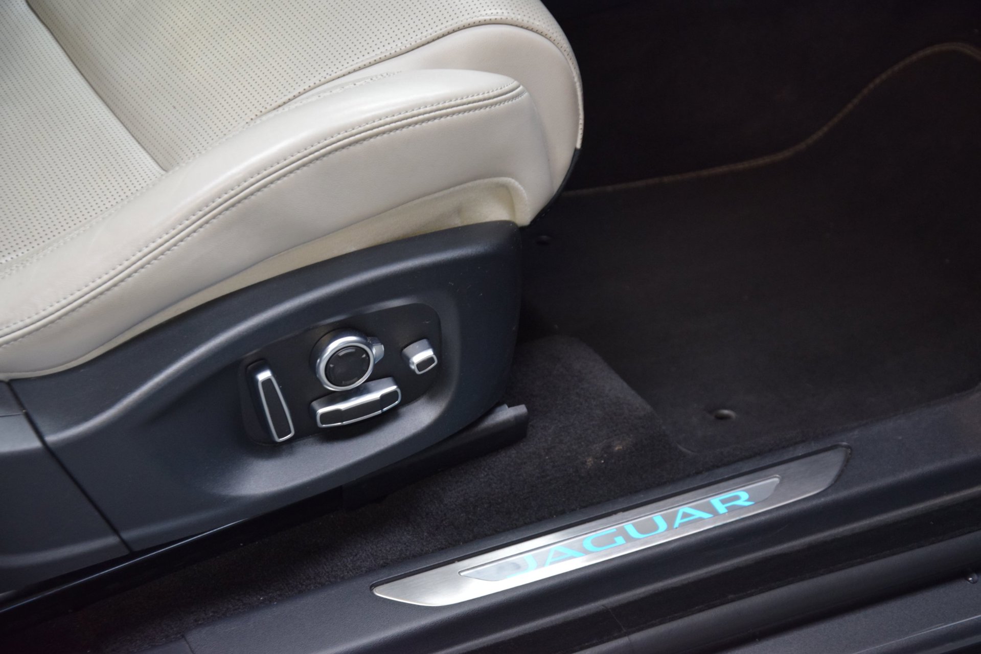 Foto van Jaguar Jaguar E-pace