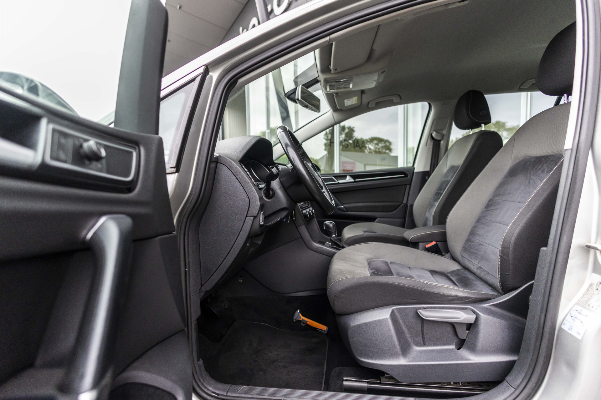 Foto van Volkswagen Golf Sportsvan
