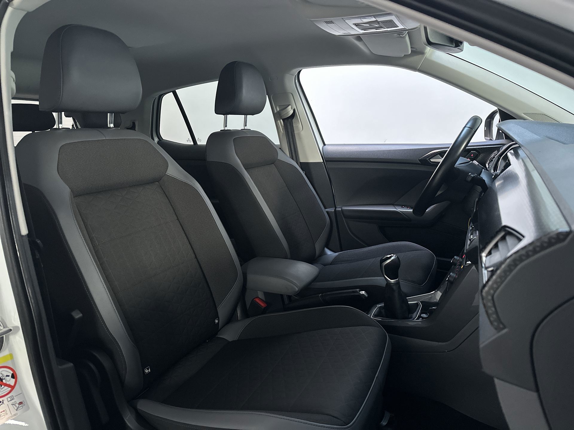 Foto van Volkswagen T-cross