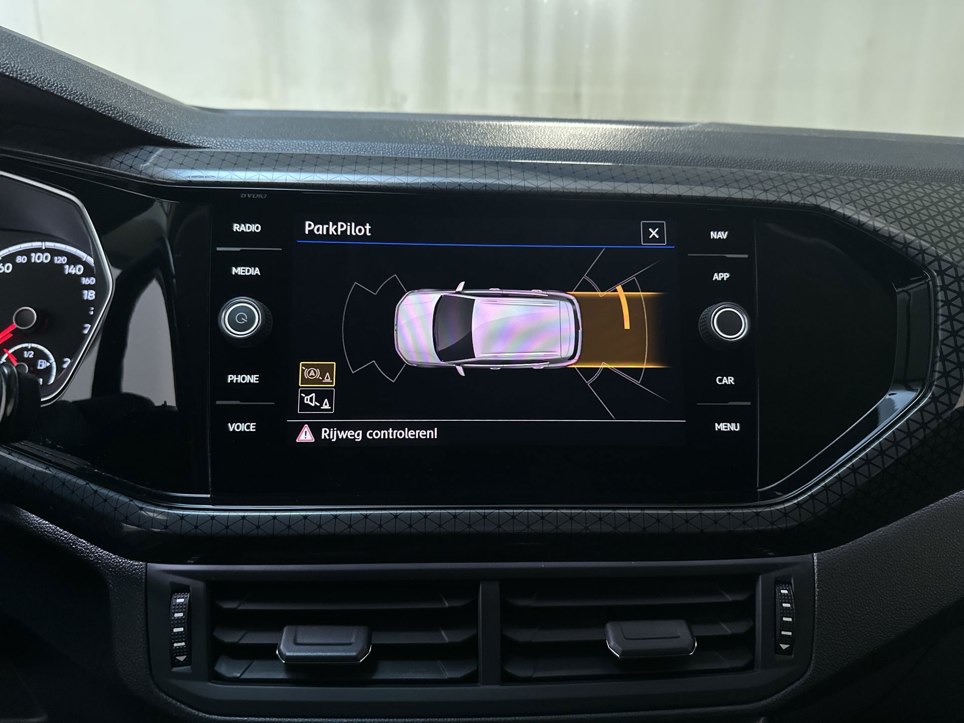 Foto van Volkswagen T-cross