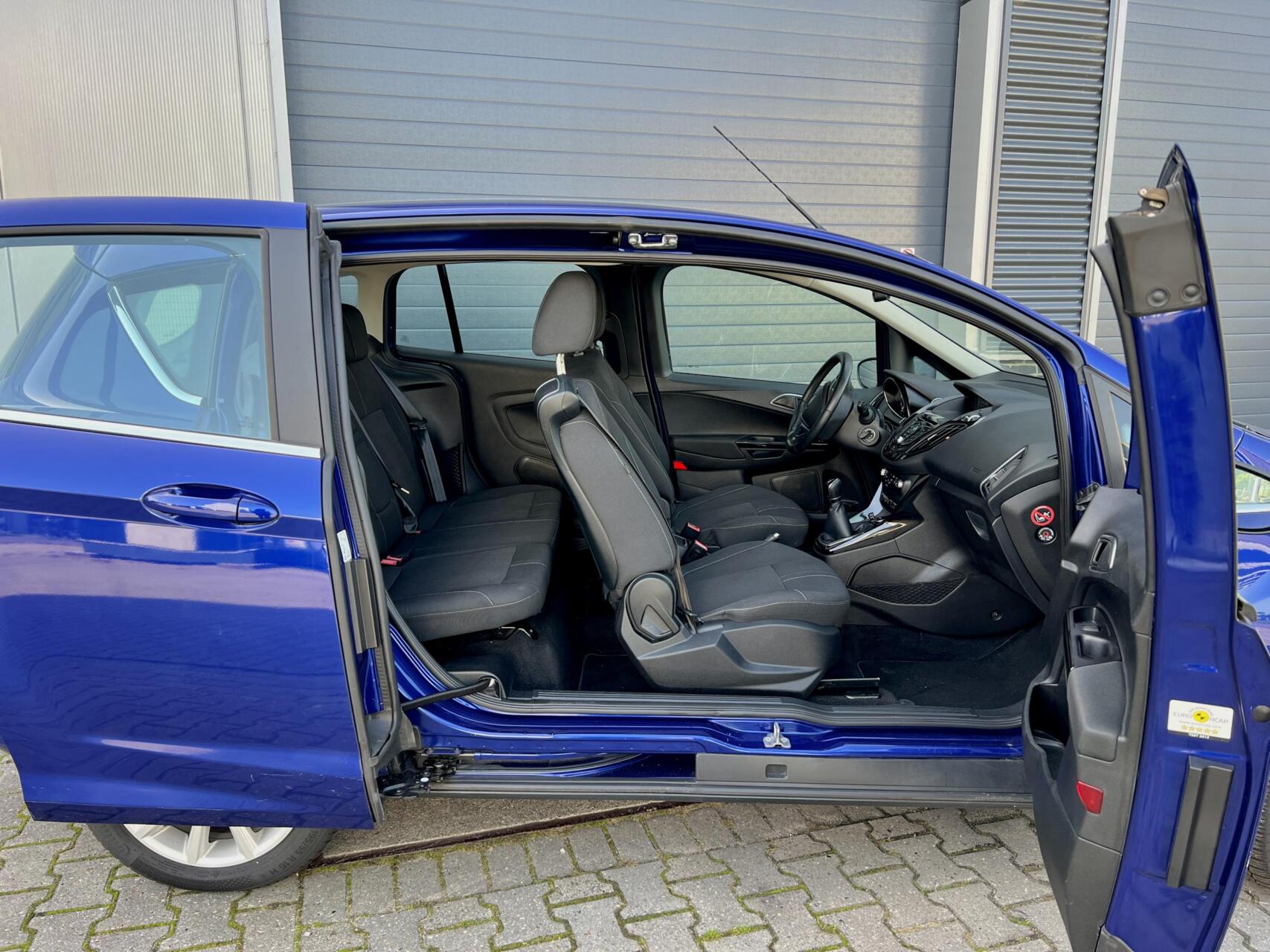Foto van Ford B-max
