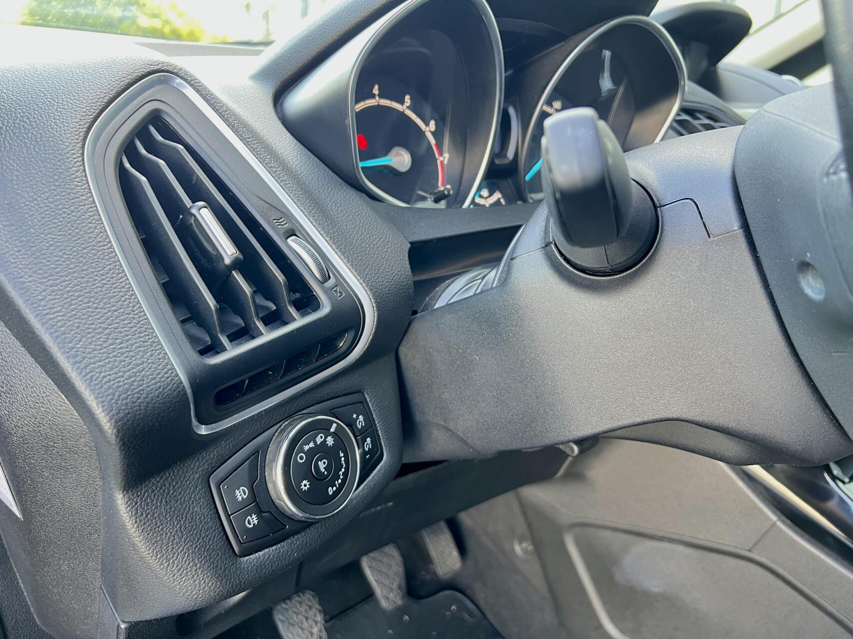 Foto van Ford B-max