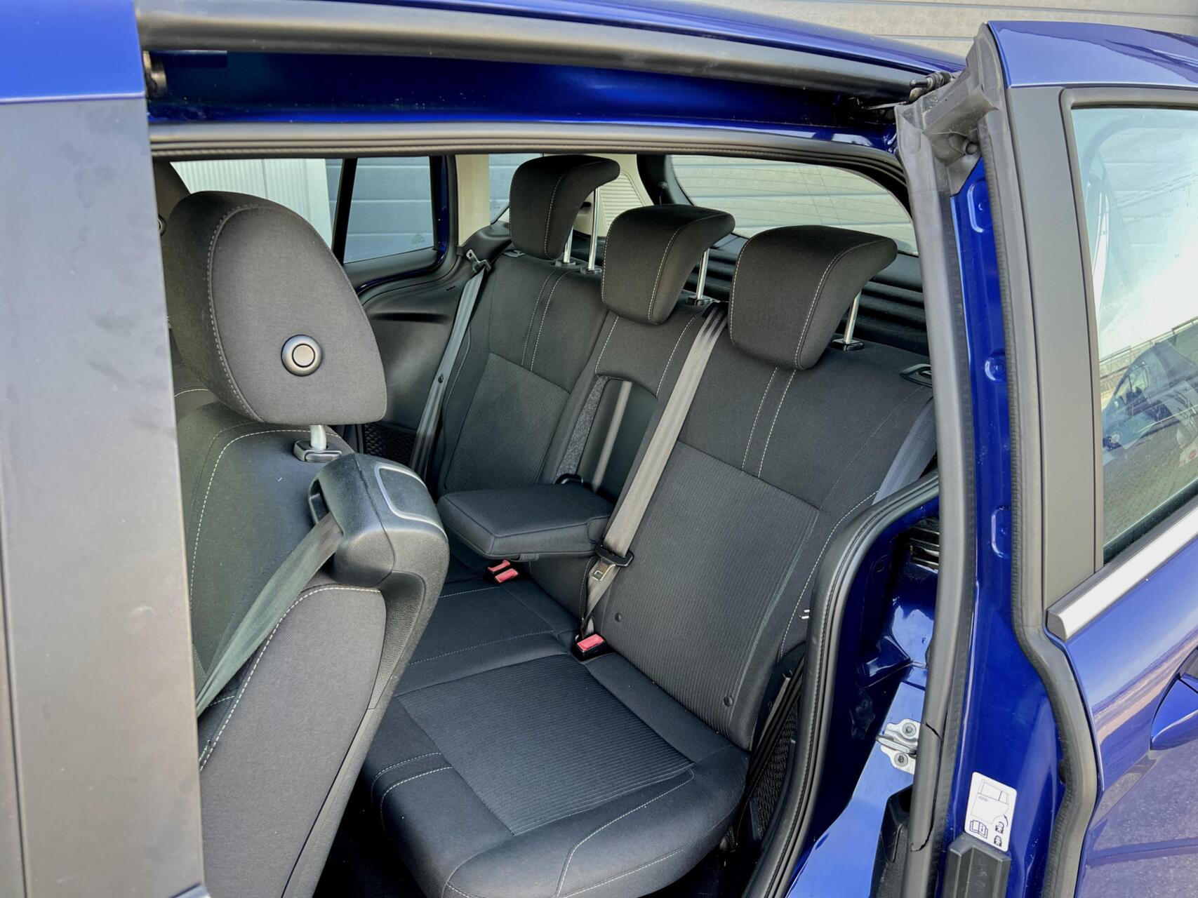 Foto van Ford B-max