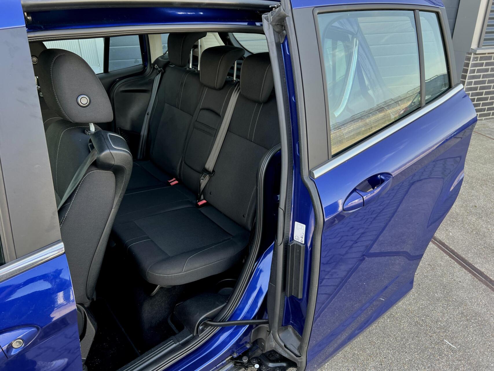 Foto van Ford B-max