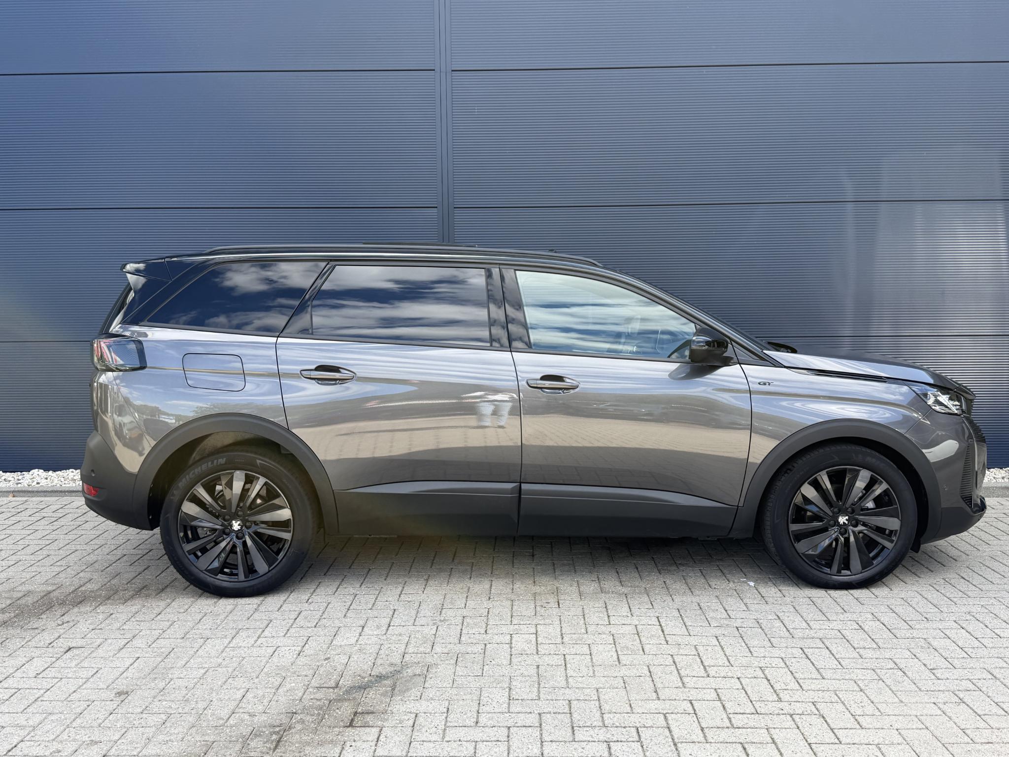 Foto van Peugeot 5008