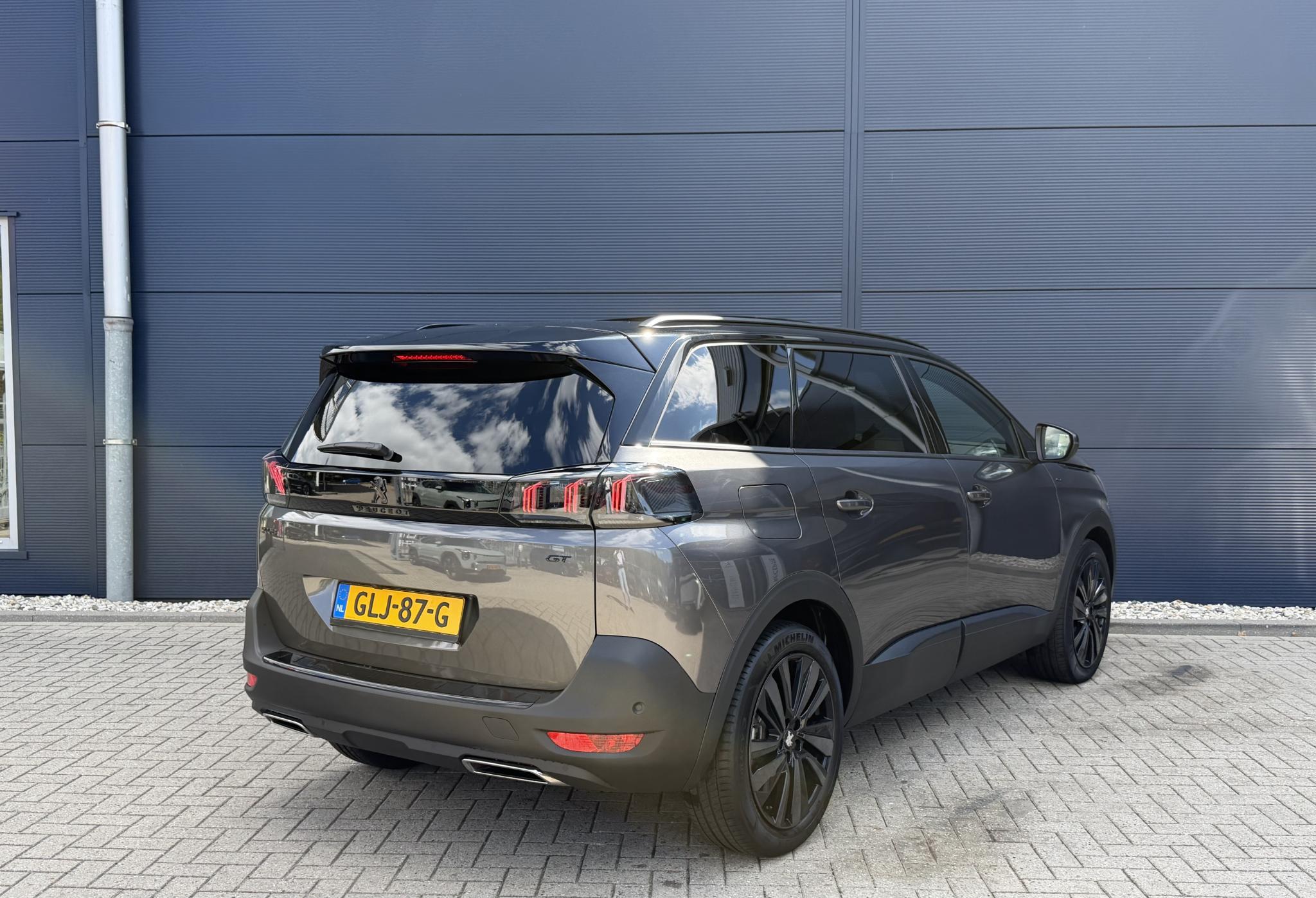 Foto van Peugeot 5008