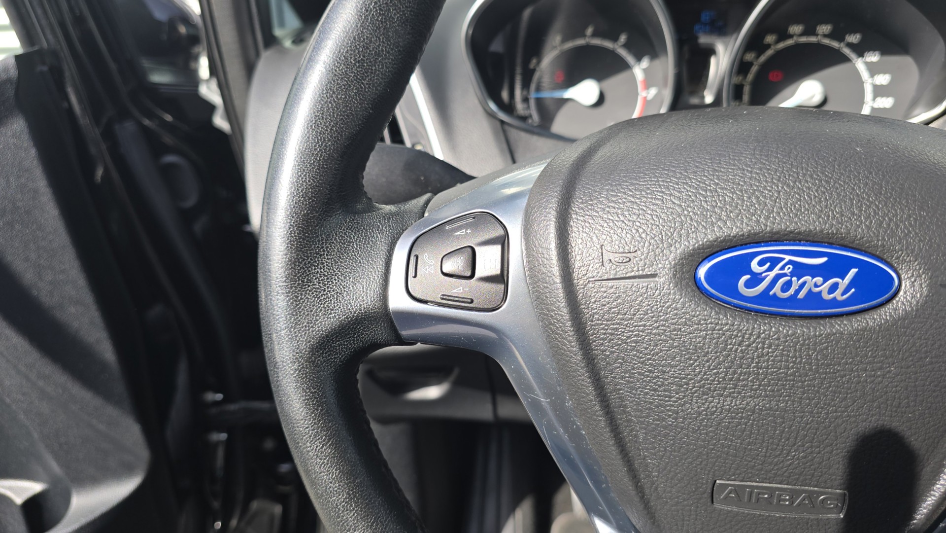 Foto van Ford B-max