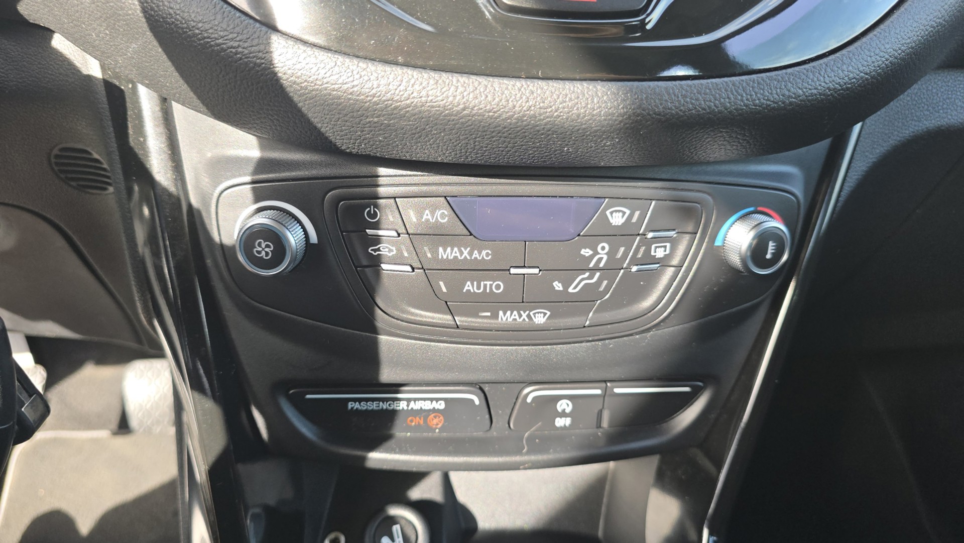 Foto van Ford B-max