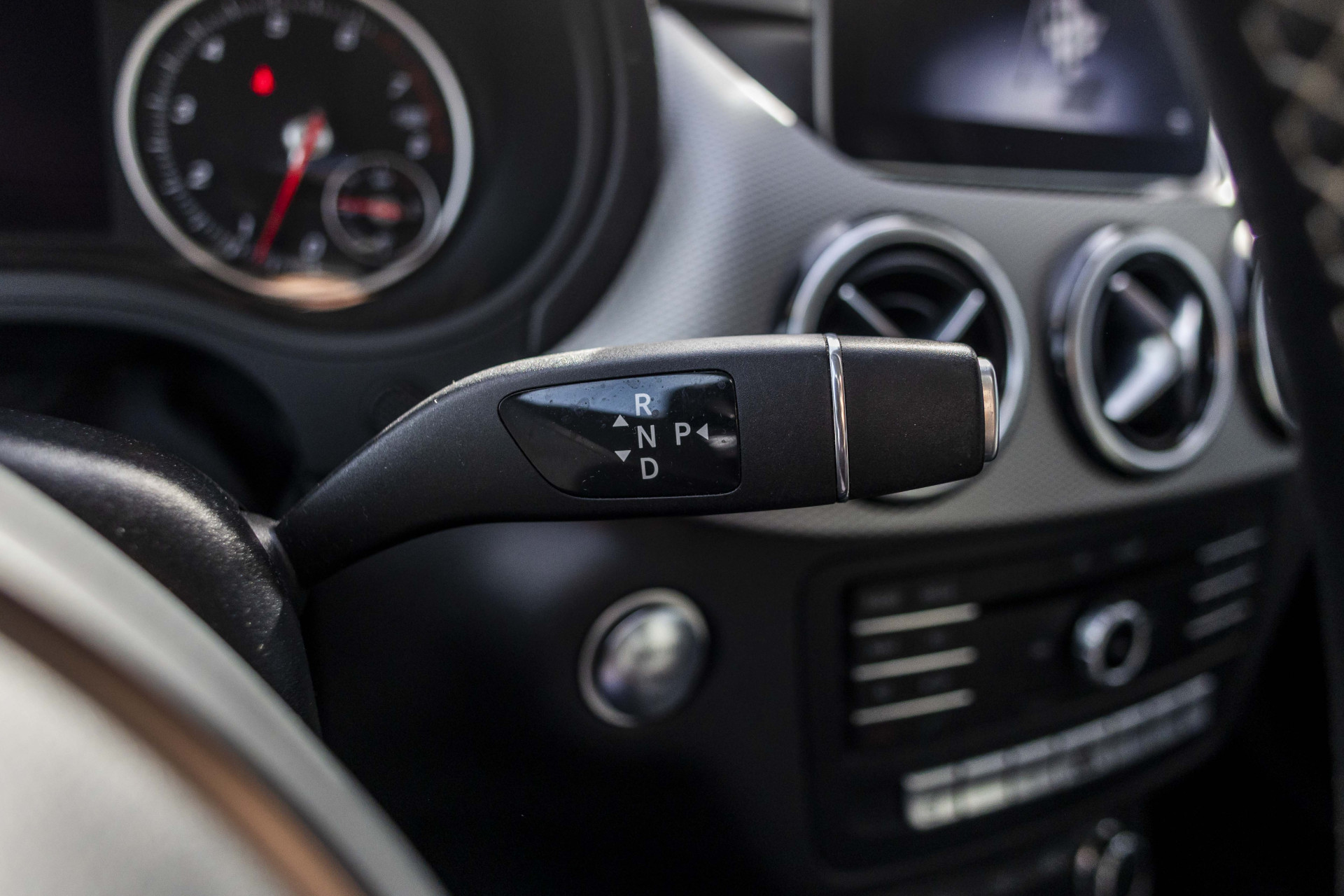 Foto van Mercedes-Benz B 200