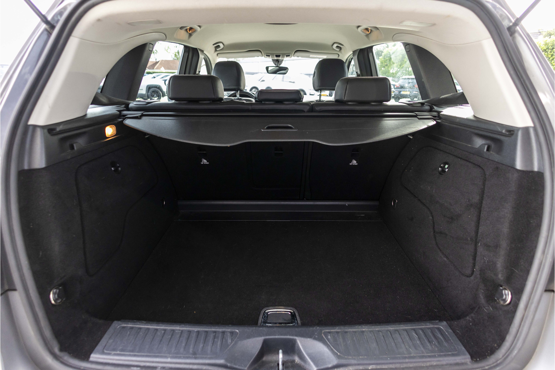 Foto van Mercedes-Benz B 200