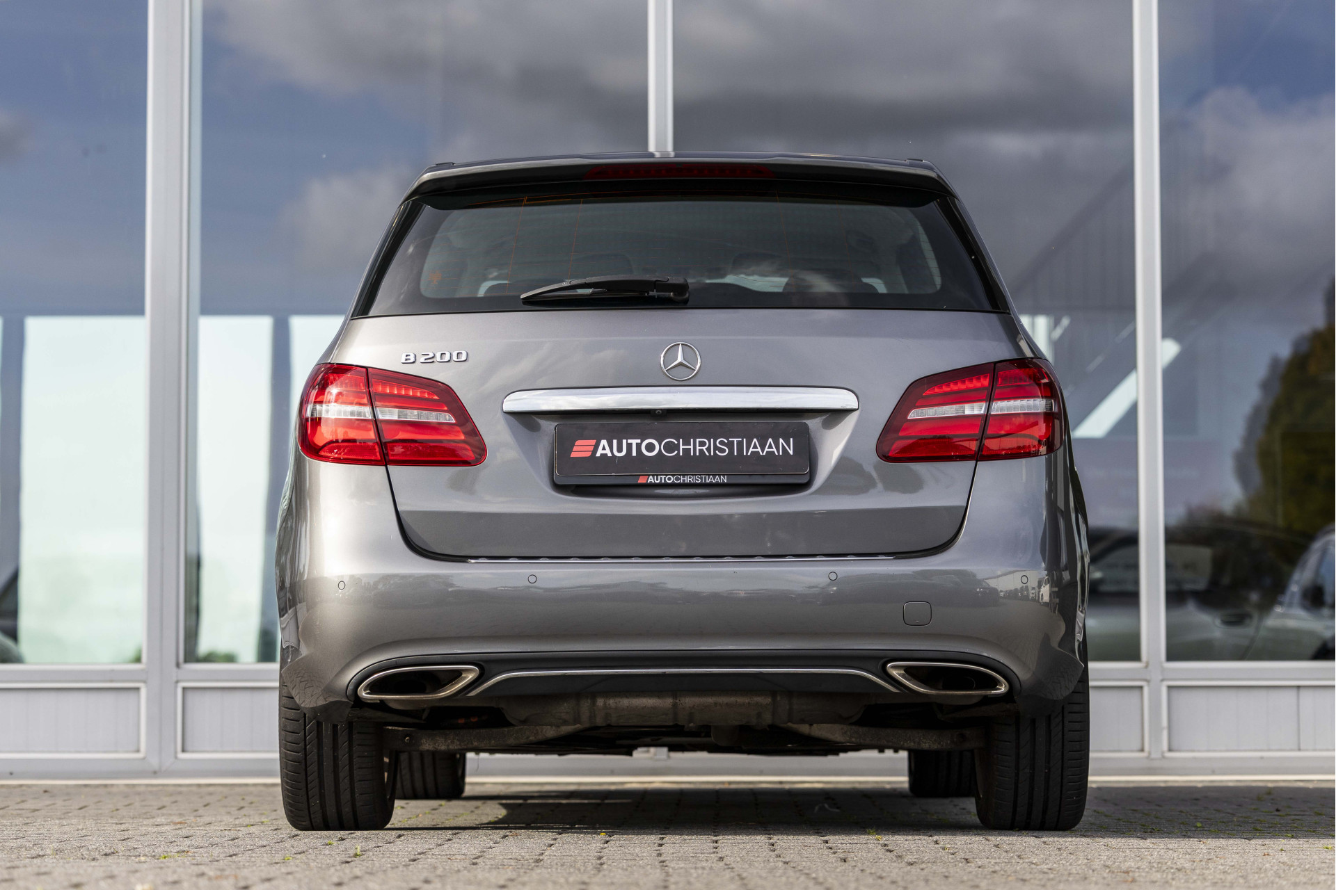 Foto van Mercedes-Benz B 200