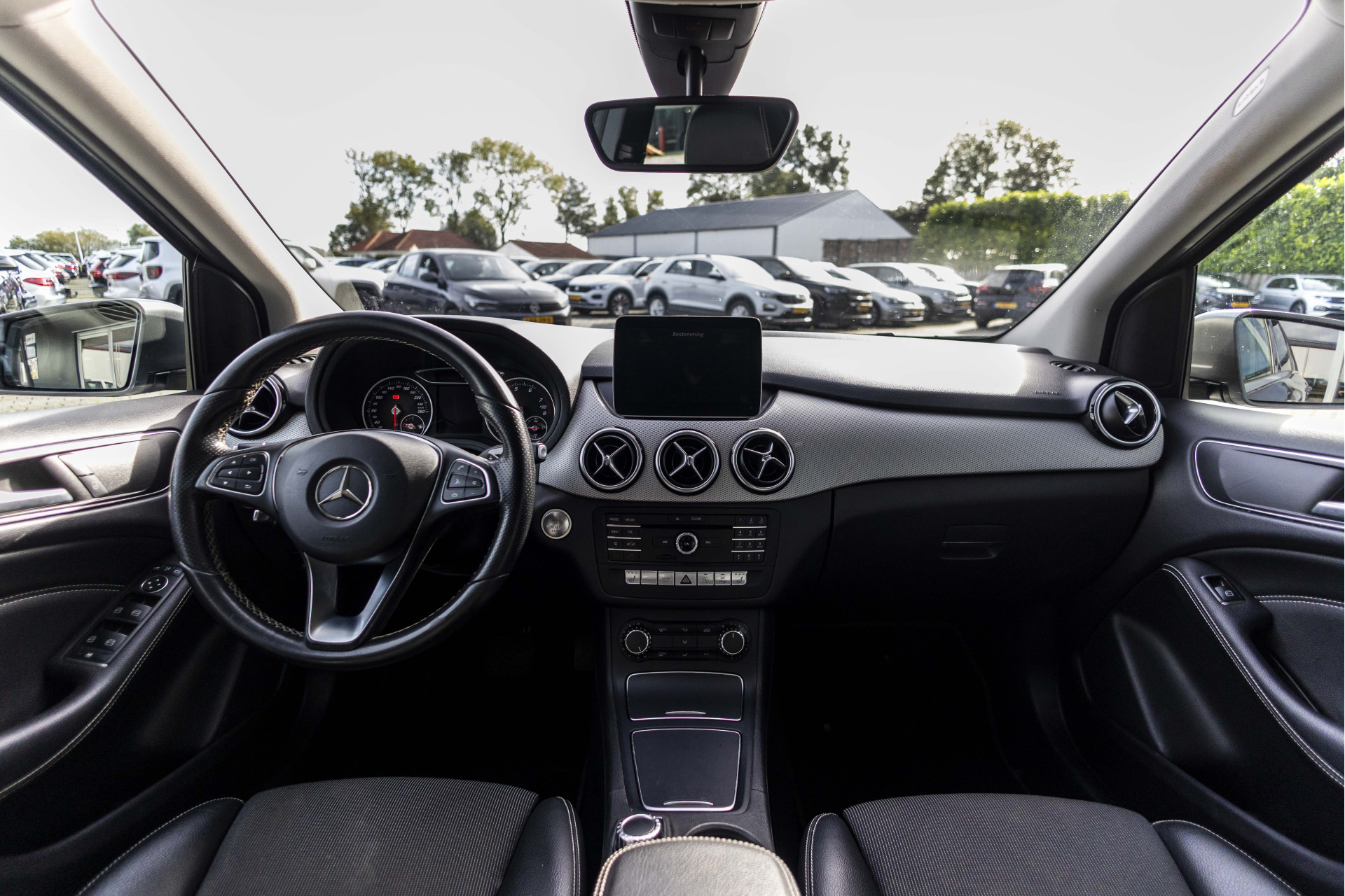 Foto van Mercedes-Benz B 200