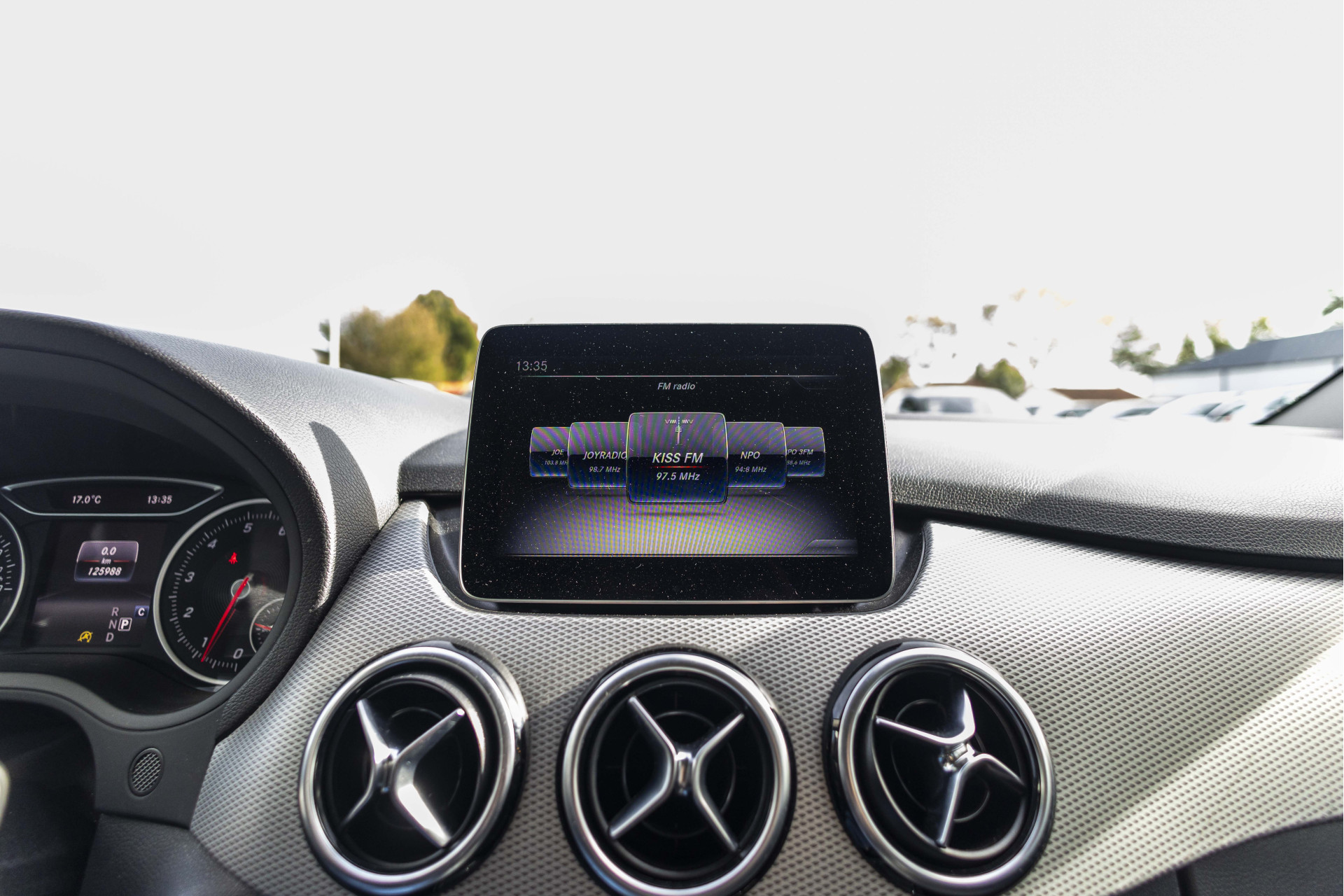 Foto van Mercedes-Benz B 200