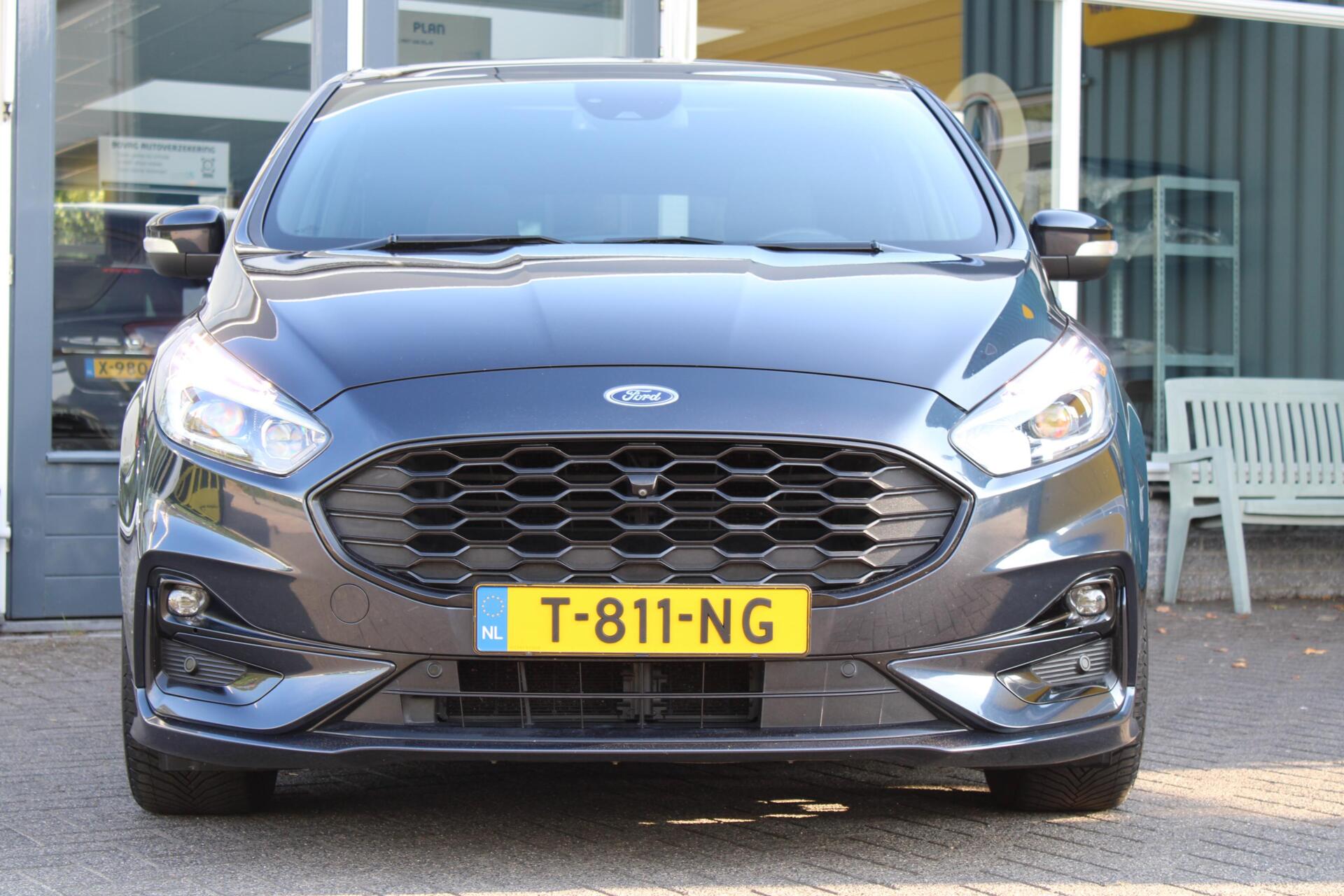 Foto van Ford S-max