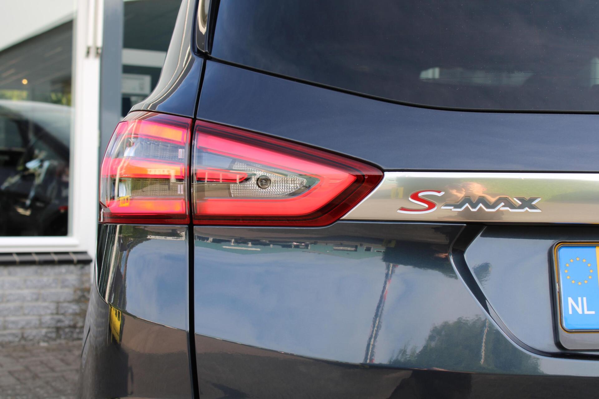 Foto van Ford S-max
