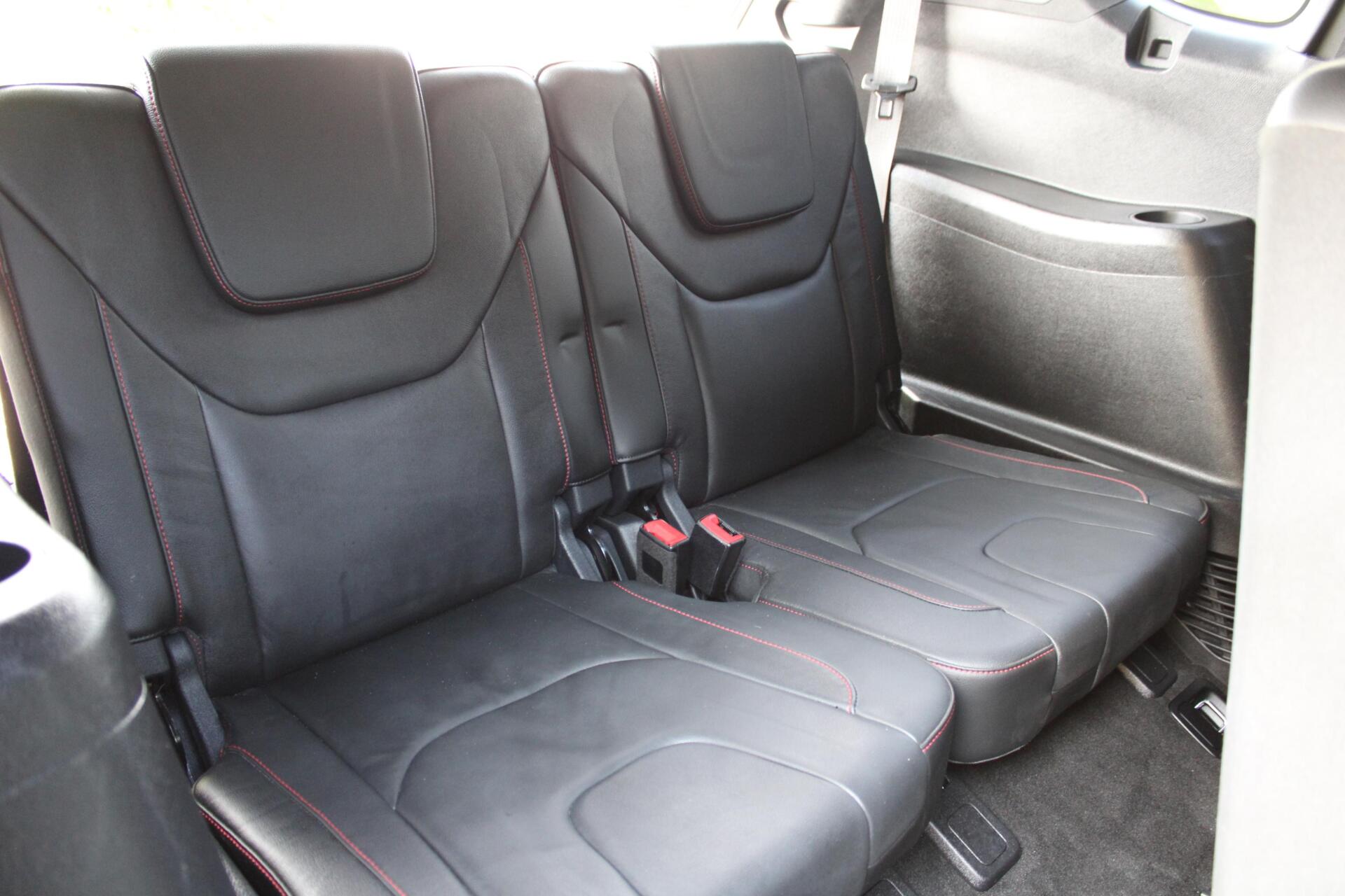 Foto van Ford S-max
