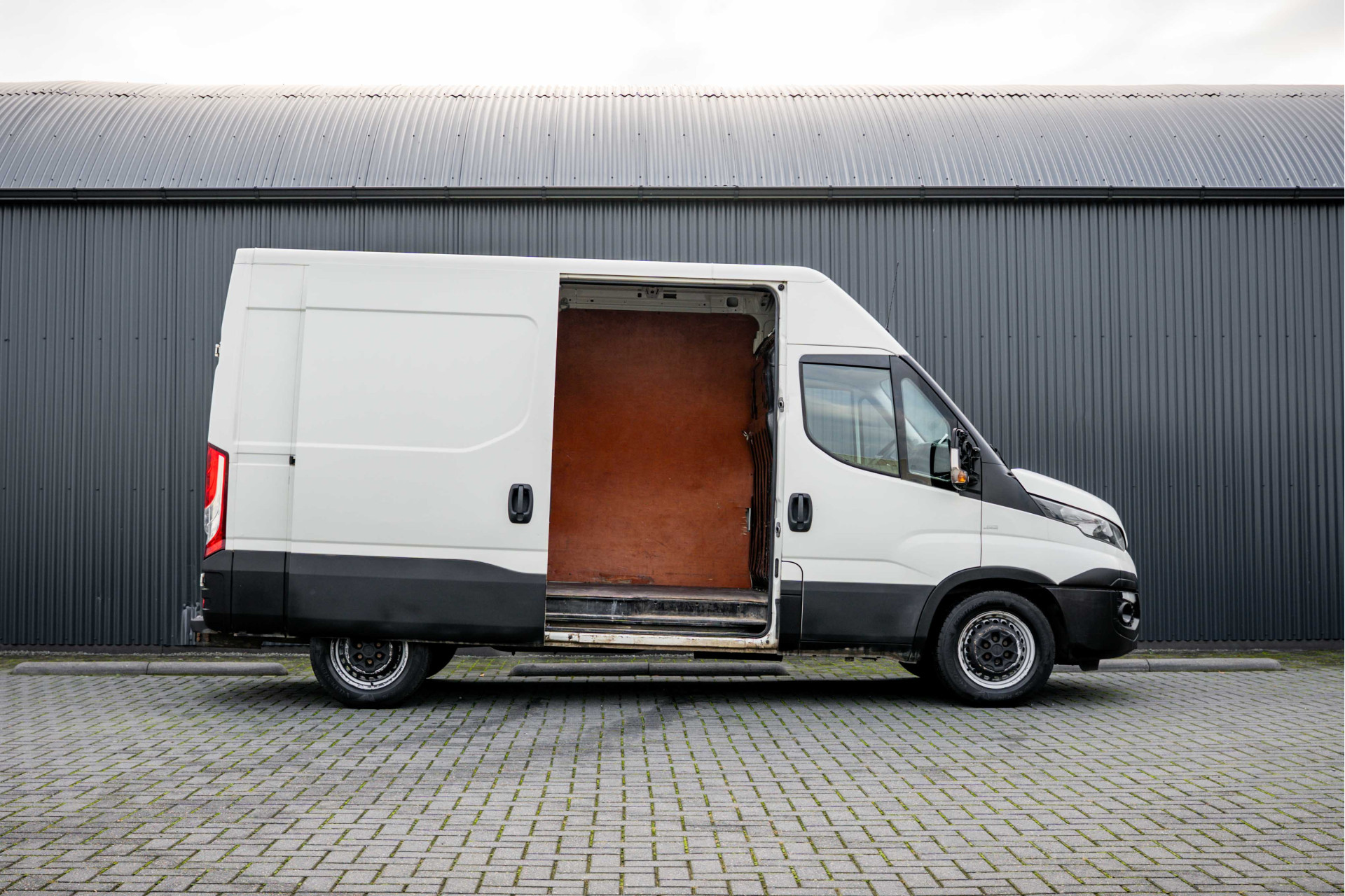 Foto van Iveco 35s14