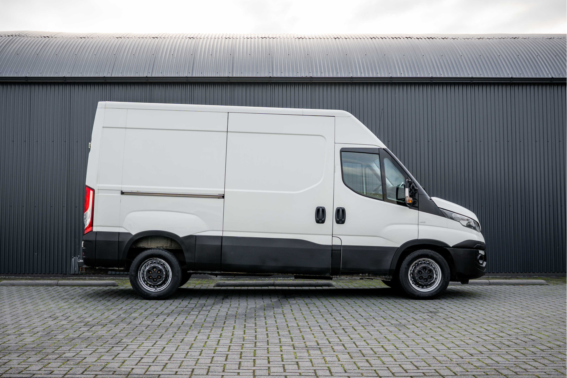 Foto van Iveco 35s14