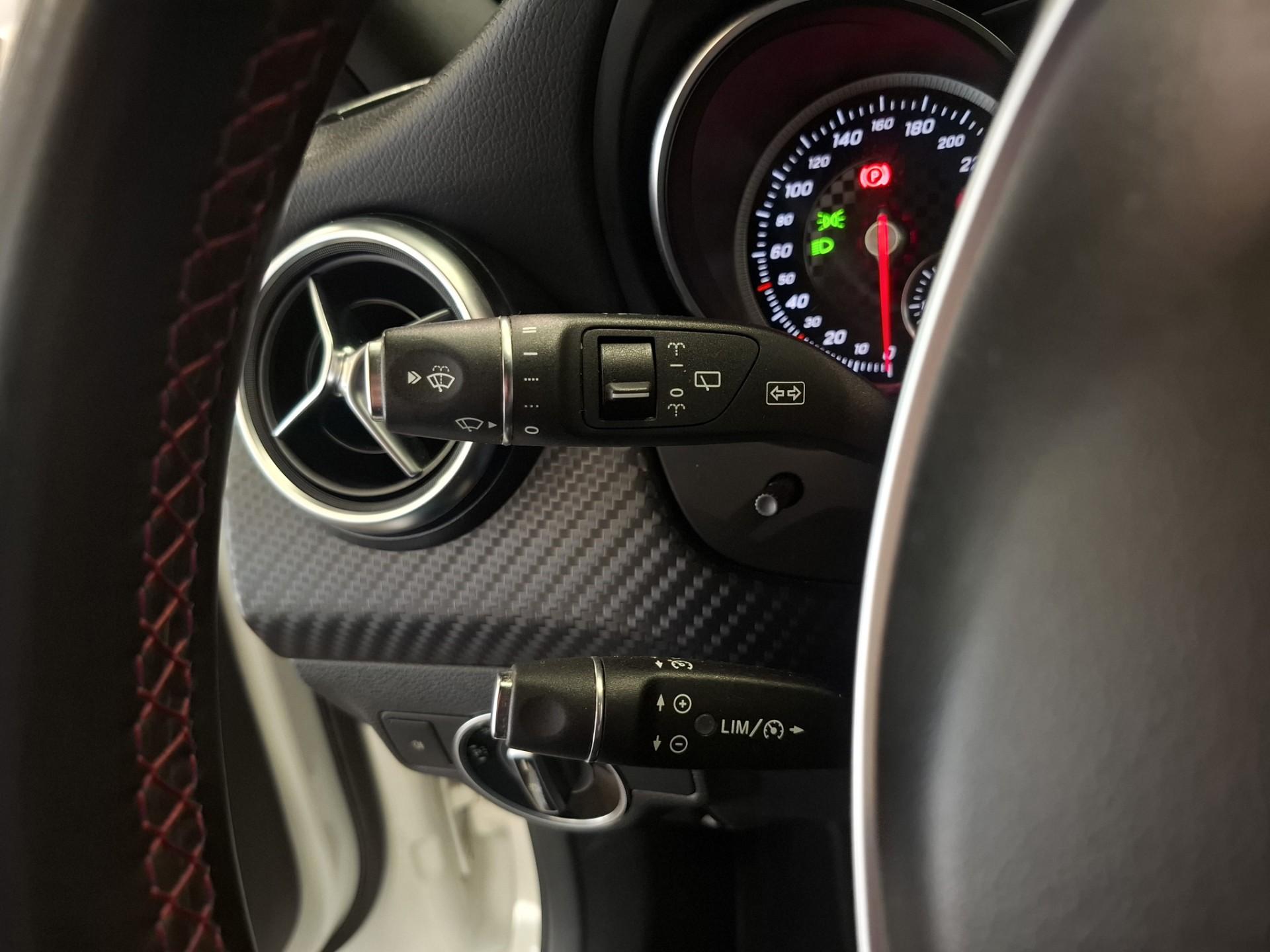 Foto van Mercedes-Benz A 180