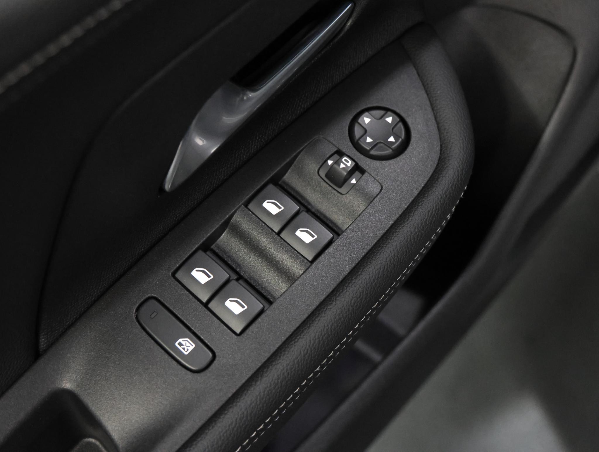 Foto van Opel Mokka Electric