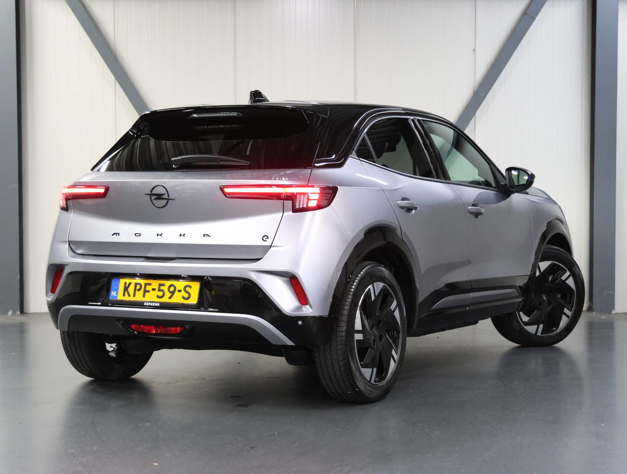 Foto van Opel Mokka Electric