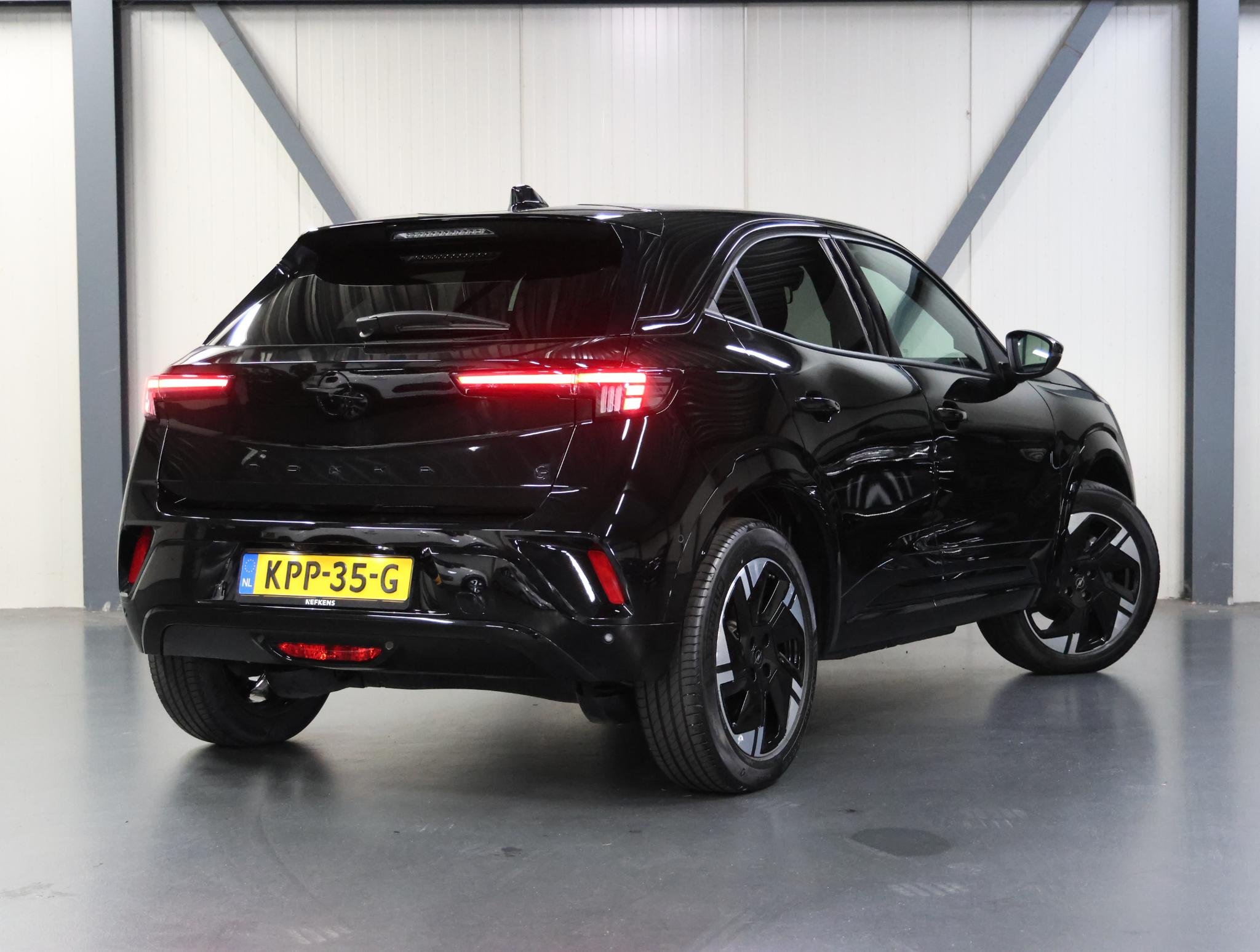 Foto van Opel Mokka Electric