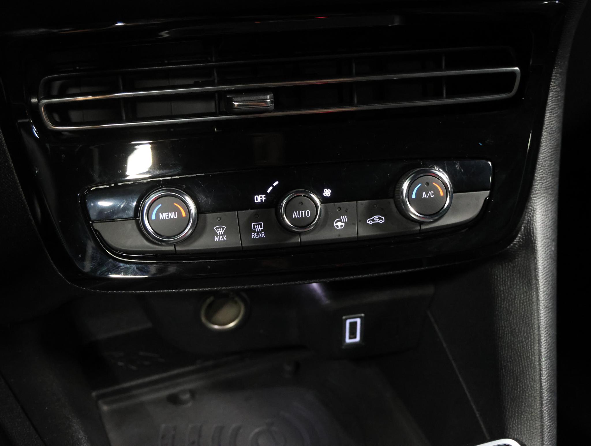 Foto van Opel Mokka Electric