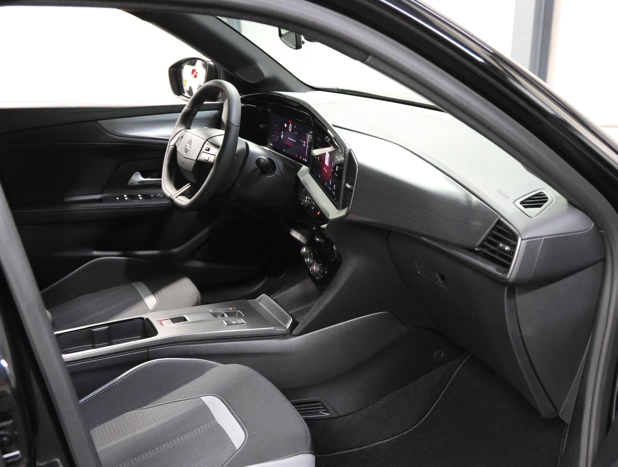 Foto van Opel Mokka Electric