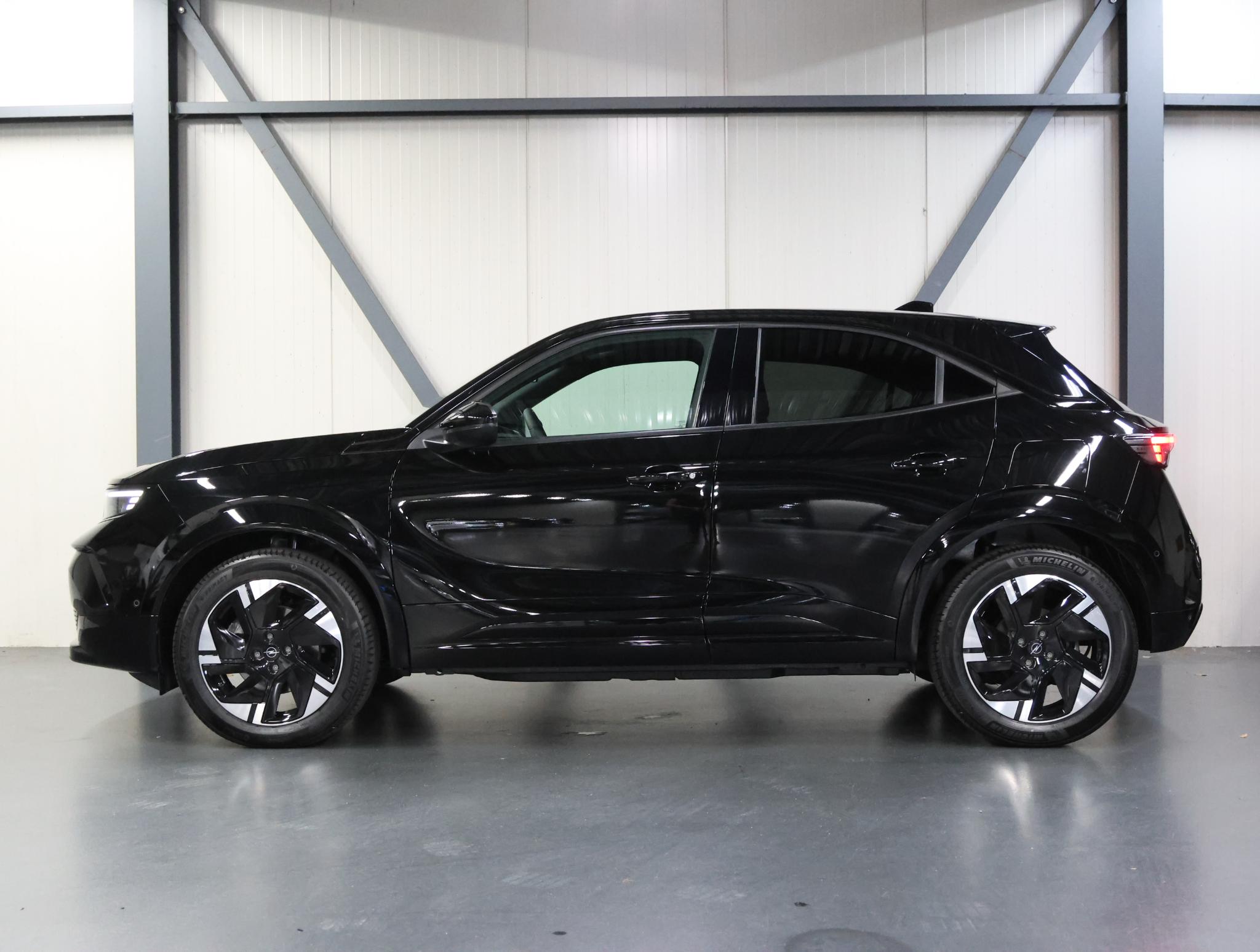 Foto van Opel Mokka Electric