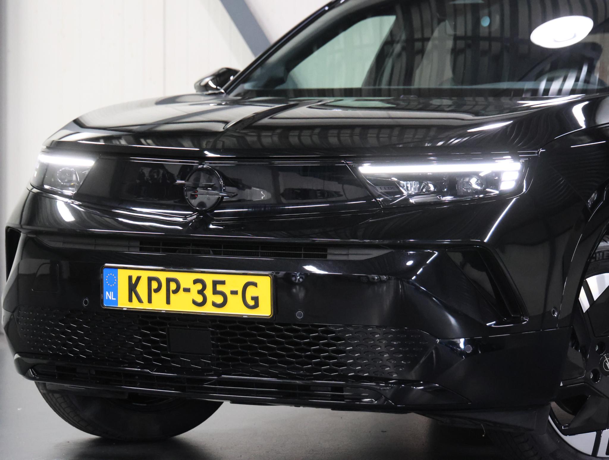 Foto van Opel Mokka Electric