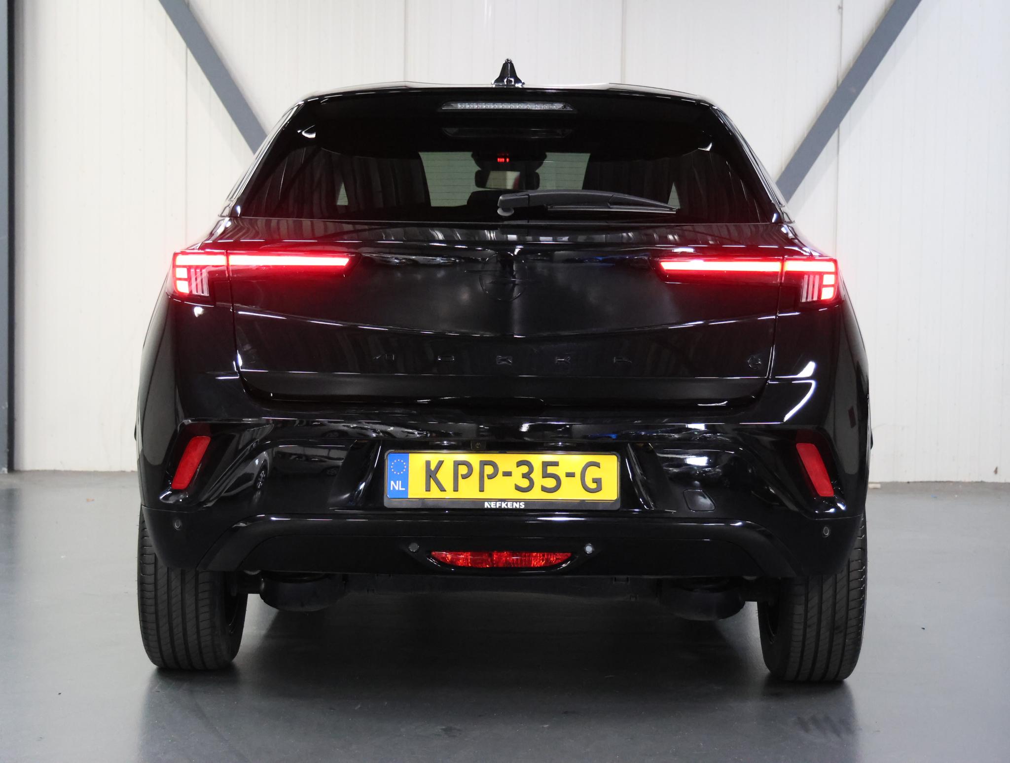 Foto van Opel Mokka Electric