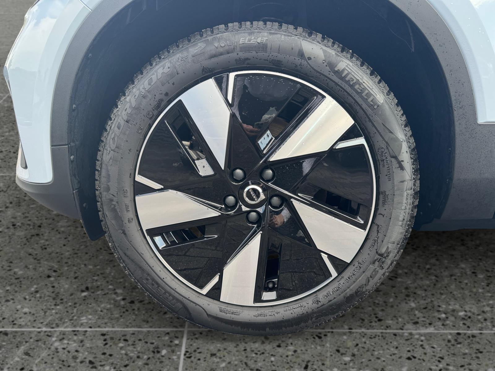Foto van Volvo Ex40