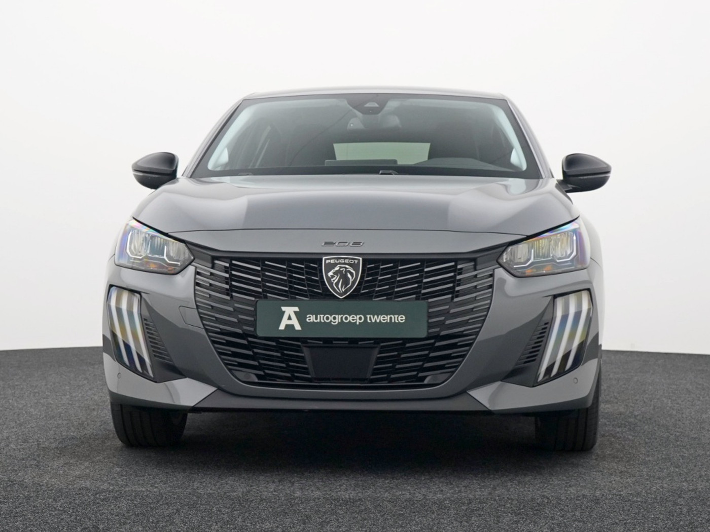 Foto van Peugeot E-208